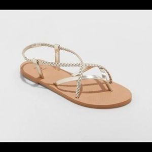 Nwot shade and shore gold sandal size 10